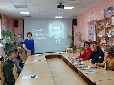 Стихи, опалённые войной