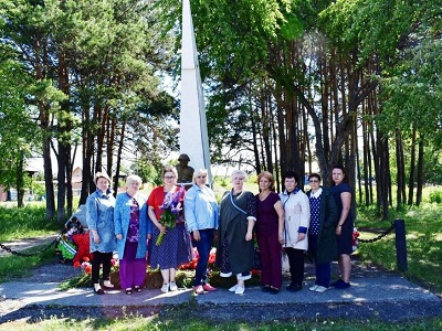 Не гаснет памяти свеча